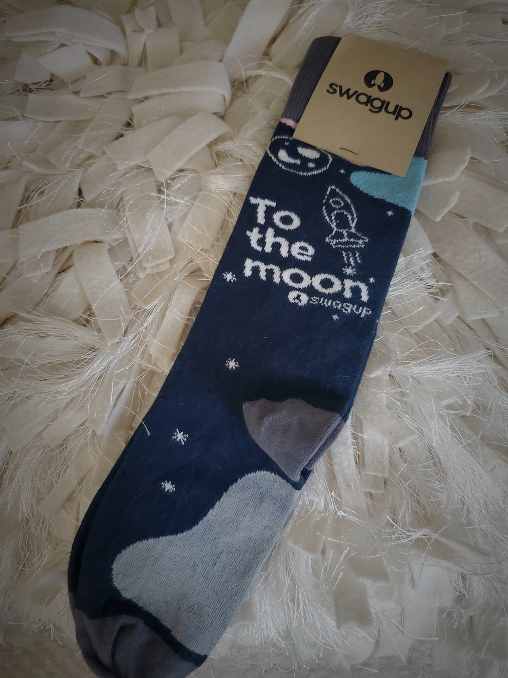 Swagup Men's Navy 'To the Moon' Graphic Crew Socks